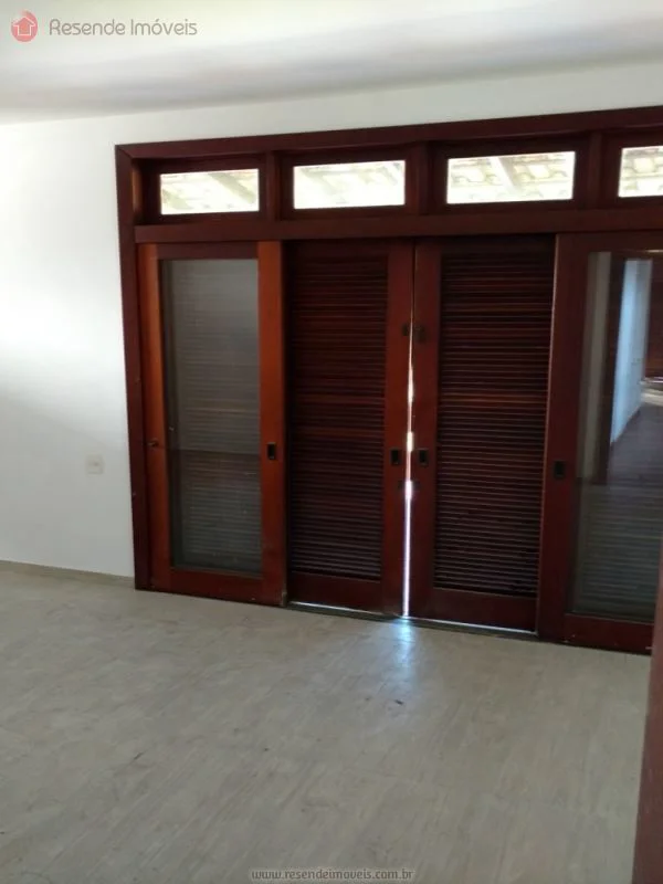 Foto 21 de 28 - Casa para aluguel em Jardim Brasília